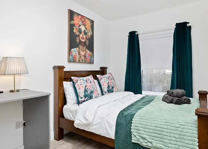 - Richmond * Dublín